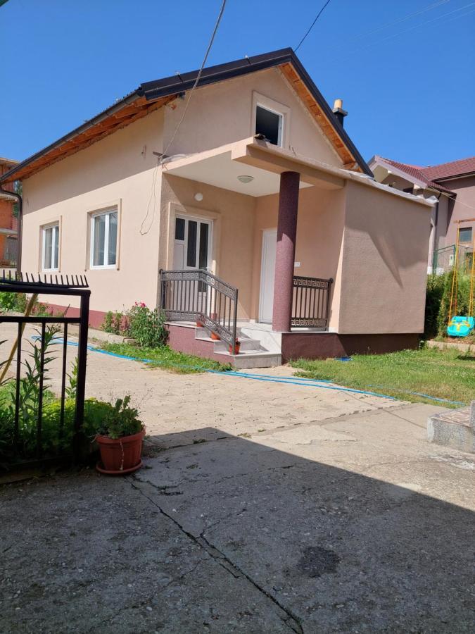 Sara Apartments بلاف المظهر الخارجي الصورة